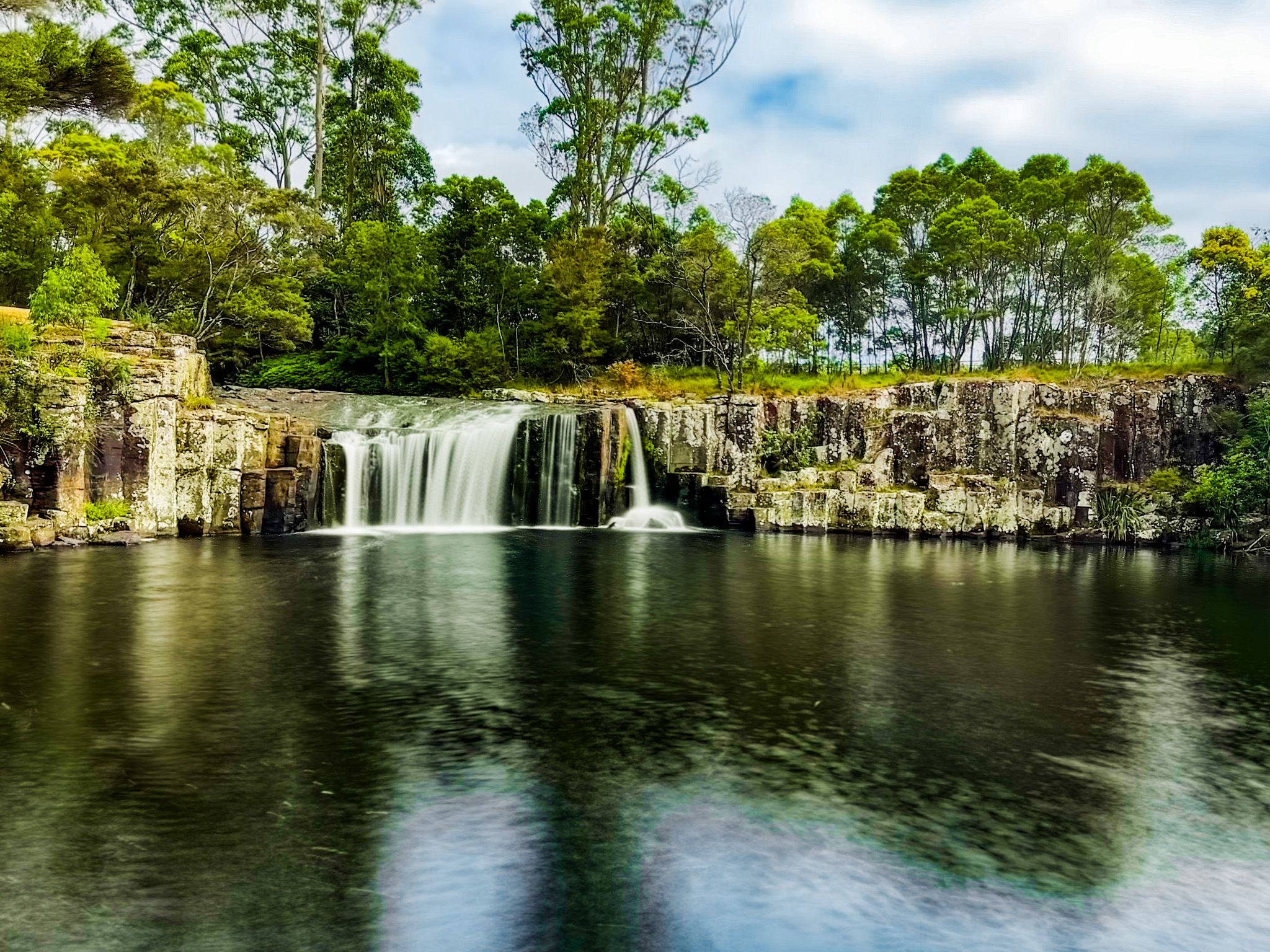 Charlie’s Rock waterfall and swimming hole near Kerikeri
